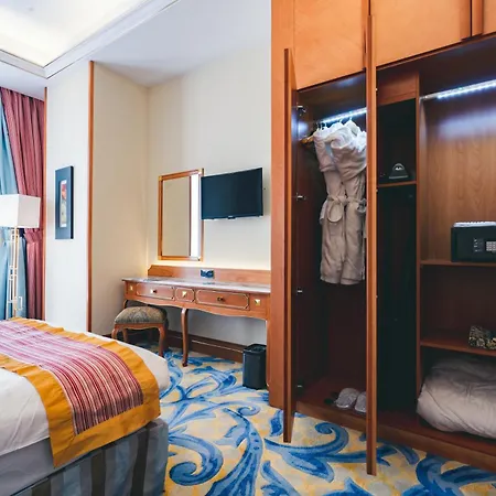 Iridium Hotel-3