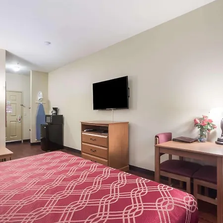 Econo Lodge Inn & Suites Rockmart-3