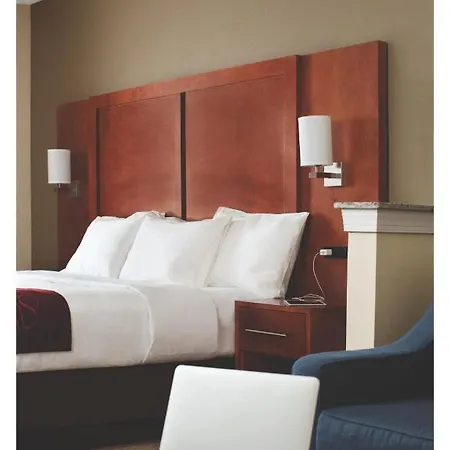 Comfort Inn & Suites Greenville I-70-2