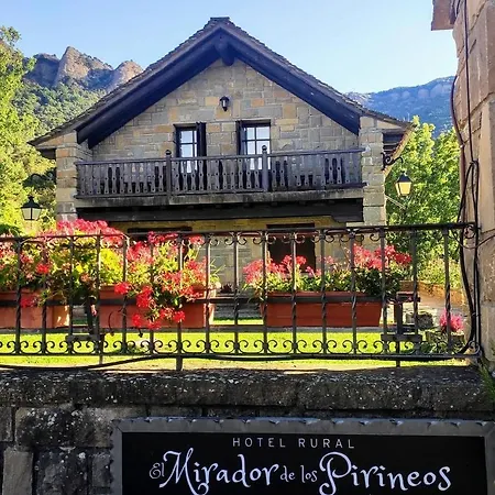 Hotel Rural El Mirador de los Pirineos-2