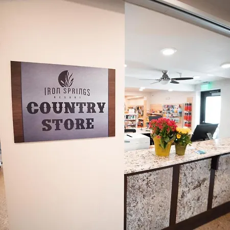 Iron Springs Luxury Lodge & Spa-2