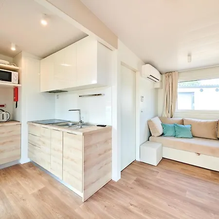 Camping Stella Maris Mobile Homes-3