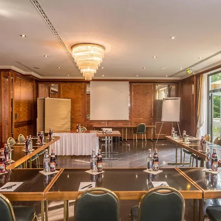 Hotel am Schlosspark-3