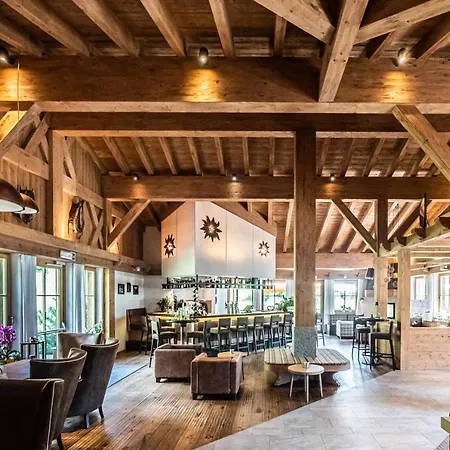 Hotel & Chalets Edelweiss-2