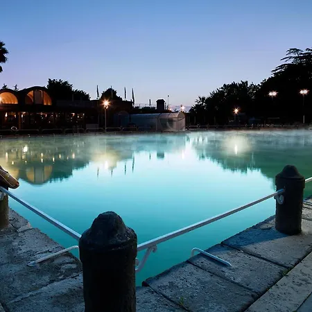 Hotel Niccolo' V - Terme Dei Papi-3