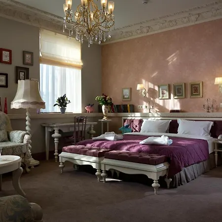Hotel 19-2