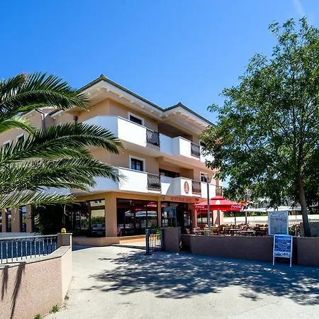 Hotel Laguna-3