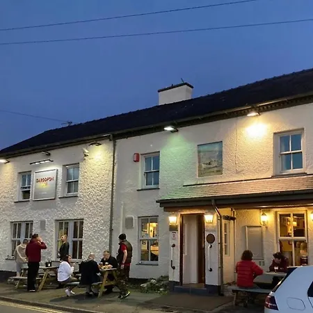 Garddfon Inn-2
