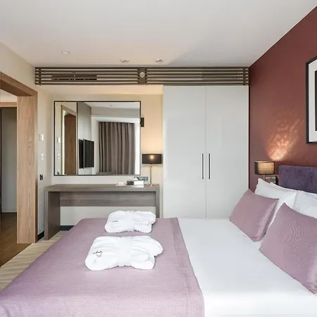 Premier Hotel Odesa-3