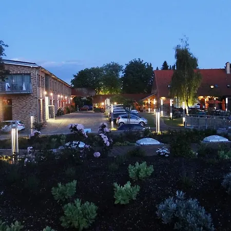Hotel und Restaurant Am Peenetal-3