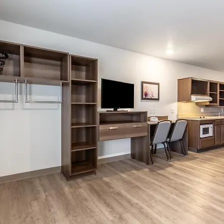 Woodspring Suites Bakersfield East-3