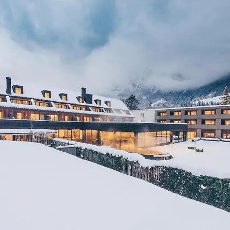 TRAUBE BRAZ Alpen Spa Golf Hotel-3