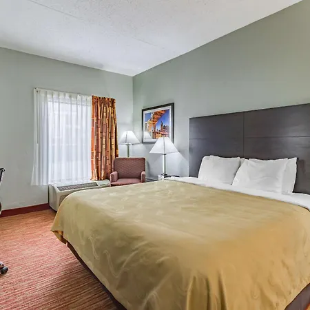 Quality Inn Goodlettsville-3