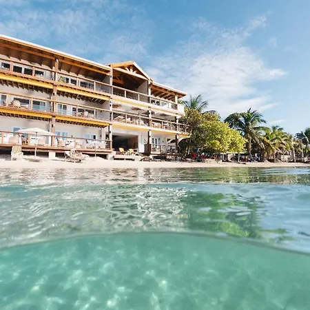 The Beach House Boutique Hotel-2