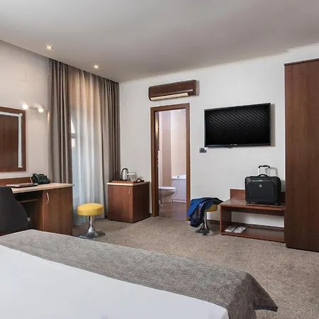 Antique Forum Hotel "Self Check-In" Stara Zagora-2