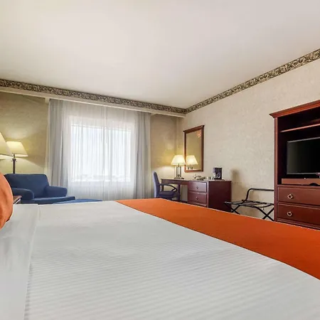 Quality Inn Monterrey La Fe-2