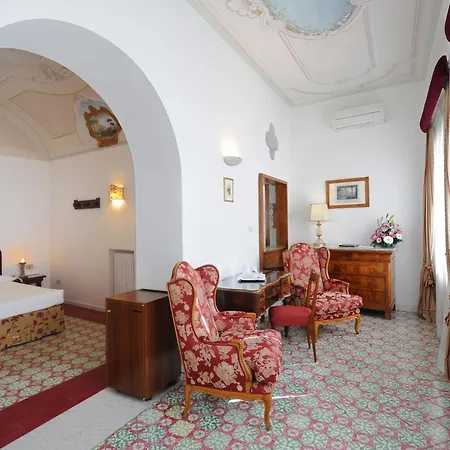 Hotel Luna Convento-3