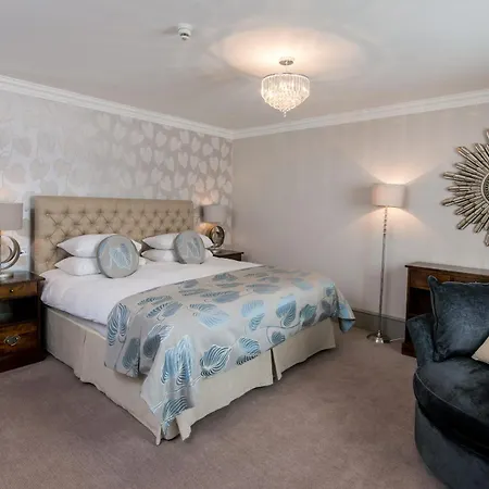 The Manor Elstree-3