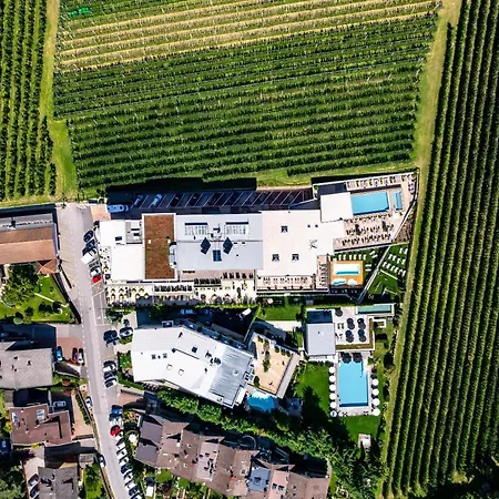 Vitalpina Hotel Waldhof-2
