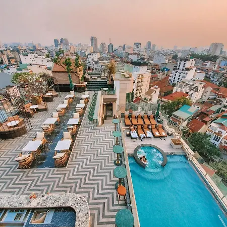Peridot Grand Luxury Boutique Hotel-3