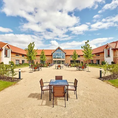 Sandburn Hall-2