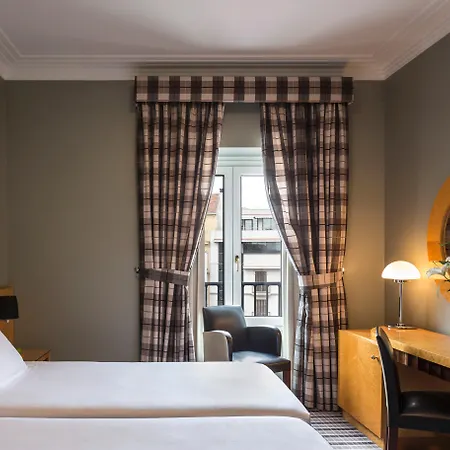 Room Mate Larios-2