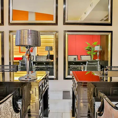 Hotel 525-3