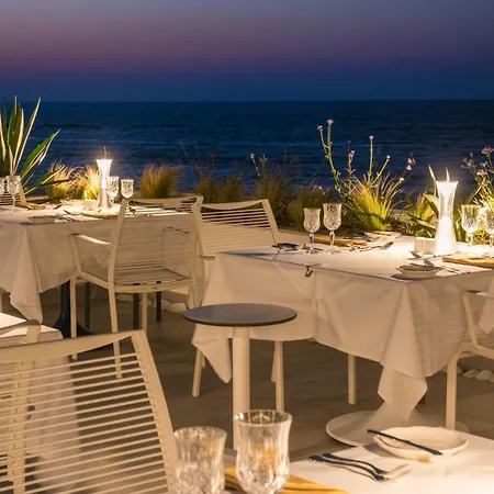 I Resort Beach Hotel & Spa (Adults Only)-3