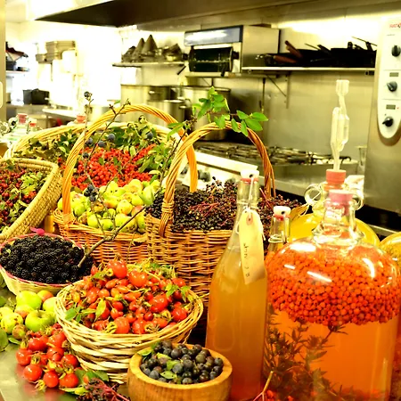 Brooklodge & Macreddin Village-2