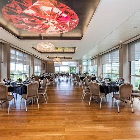 Crowne Plaza - Caparica Lisbon-3