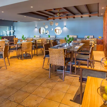 Calheta Beach - All-Inclusive - Savoy Signature-2