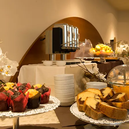 Bb Hotels Smarthotel Re Milano Nord-2