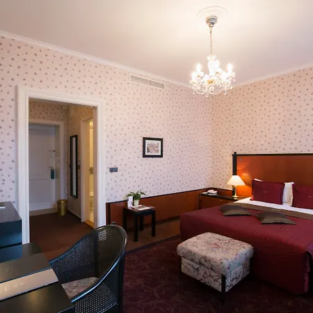 Grandhotel Pupp-3