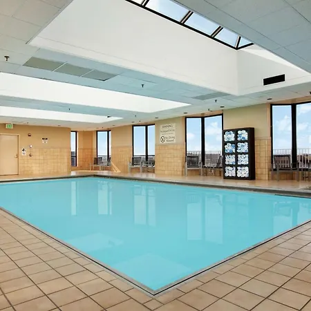 Hilton Rosemont Chicago O'Hare-3