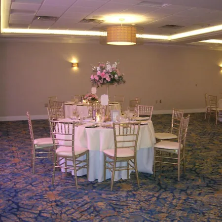 Crowne Plaza Hotel And Suites Pittsburgh South By Ihg-3