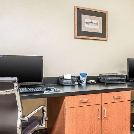 Comfort Inn & Suites Sheridan-3