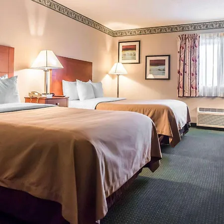 Quality Inn New Columbia-Lewisburg-3