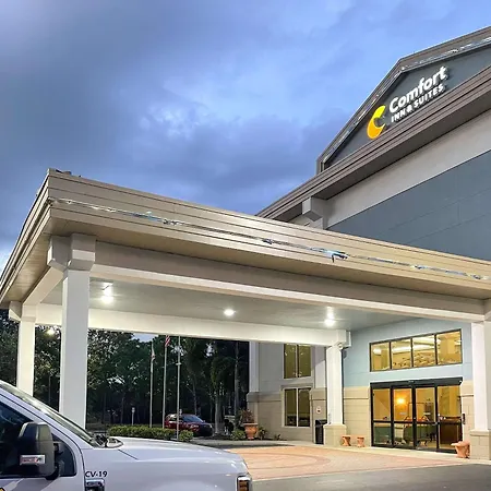 Comfort Inn & Suites Sarasota I75-3