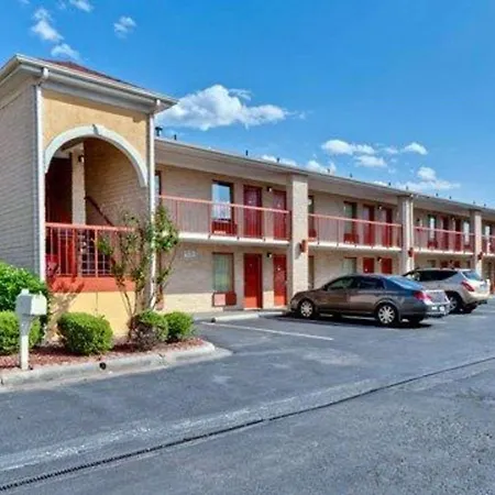 Quality Inn & Suites Monroe-2
