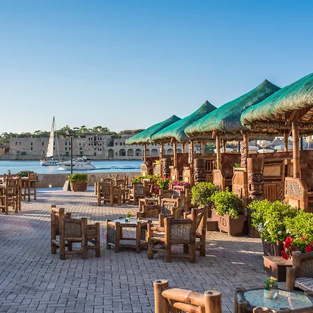 Grand Hotel Excelsior-3