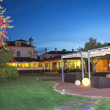 Hotel Lusitano-3