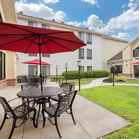 Comfort Inn & Suites Warsaw Near Us-30-3