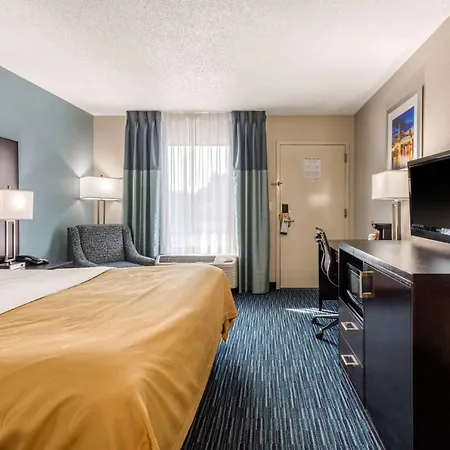 Quality Inn Gordonsville-3