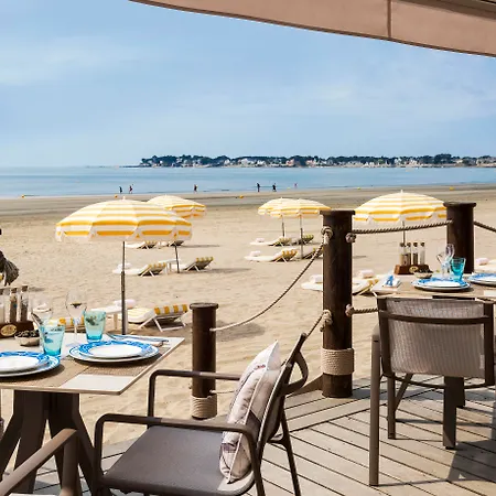 Hotel Barriere L'Hermitage-2