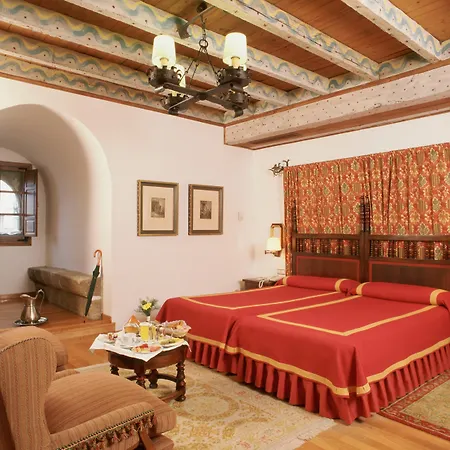 Parador De Vilalba-3