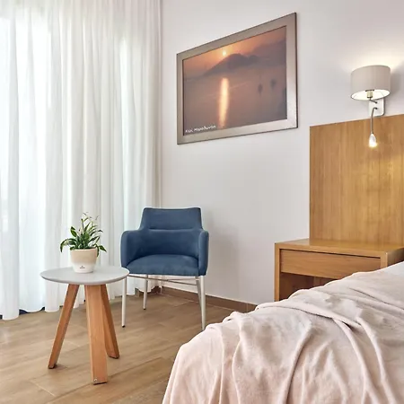 Cavo Orient Beach Hotel & Suites-3