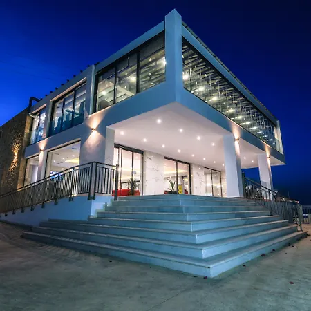 Cavo Orient Beach Hotel&Suites-2