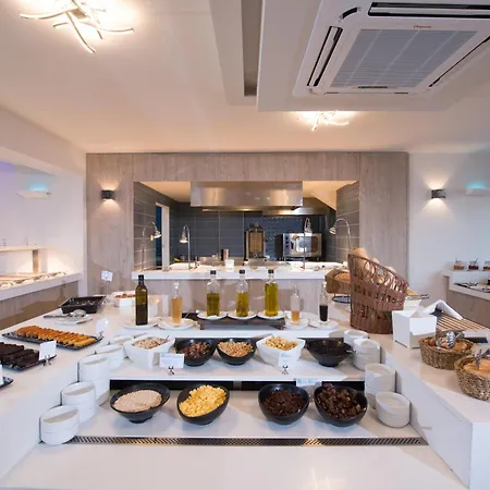Imperial Palace Adults Only-2