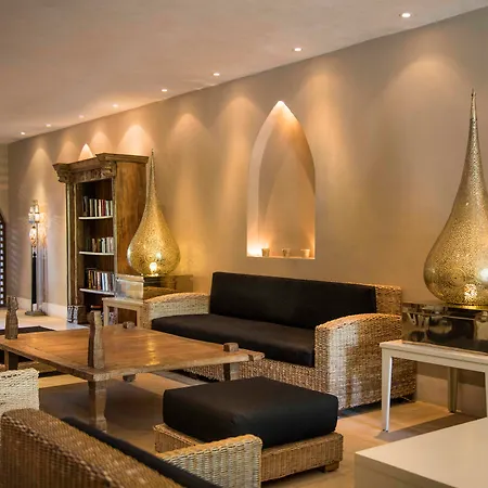 Jashita Hotel (Adults Only)-3