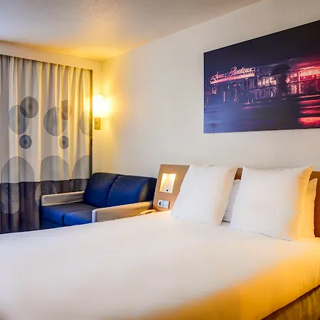Novotel Paris Suresnes Longchamp-2